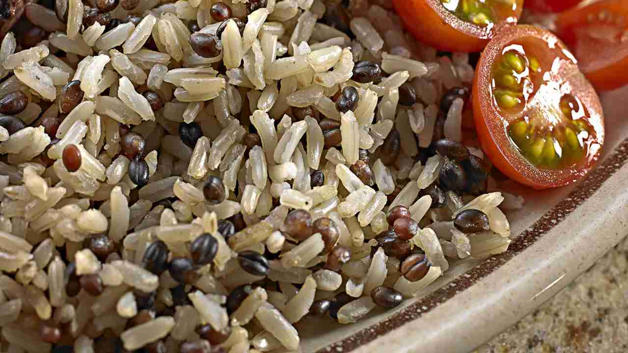 فوائد صحية لحبوب الأرز البري Wild Ric : هل سمعت عنه وكيف تأكله؟