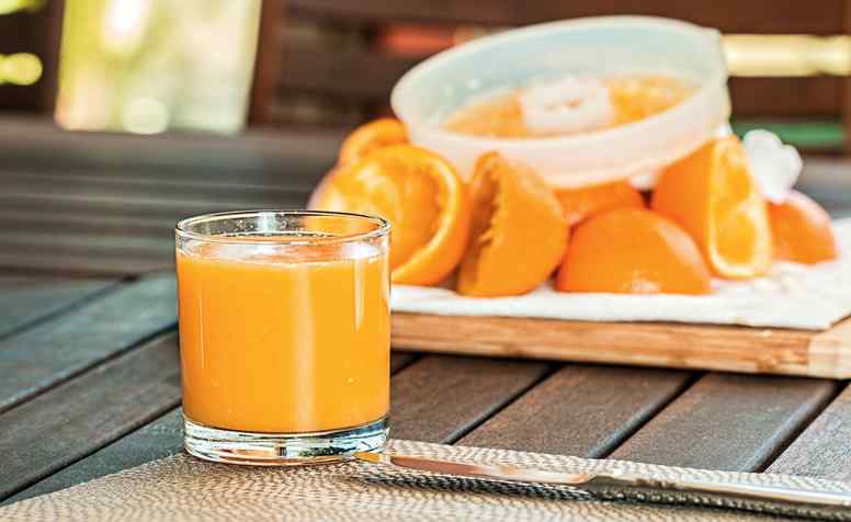ماذا يحدث لجسمك عندما تشرب عصير البرتقال؟