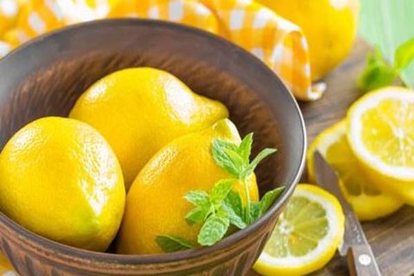 فوائد شرب زيت الزيتون مع الليمون قبل النوم