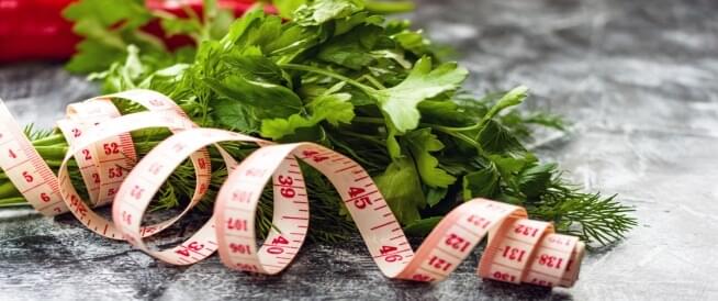 أعشاب لسد الشهية نهائياً: التحكم في الرغبة بالأكل